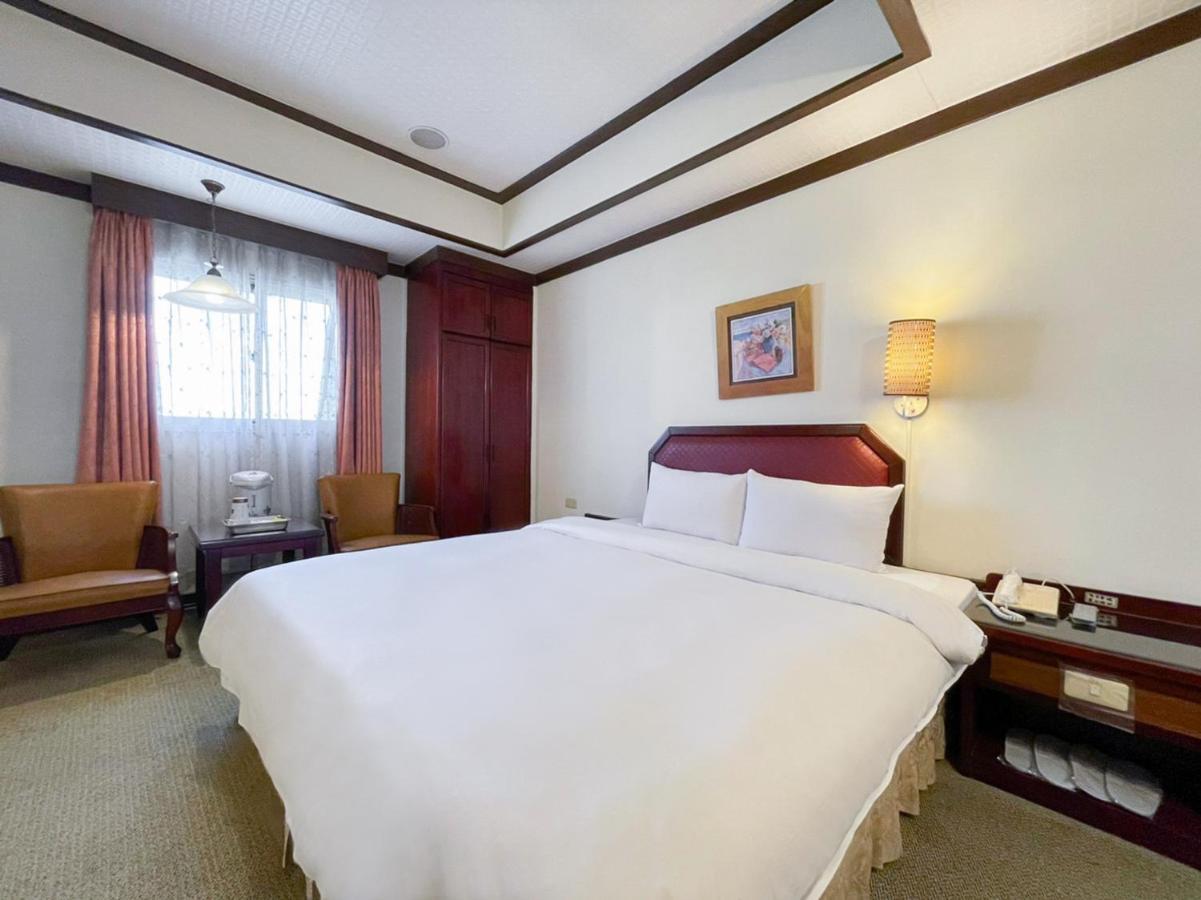 Guide Hotel Changhua Jhongjheng Esterno foto