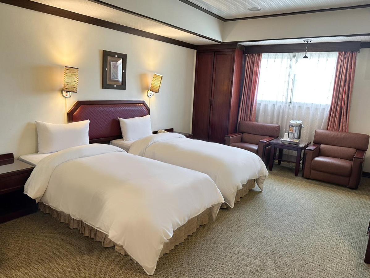 Guide Hotel Changhua Jhongjheng Esterno foto