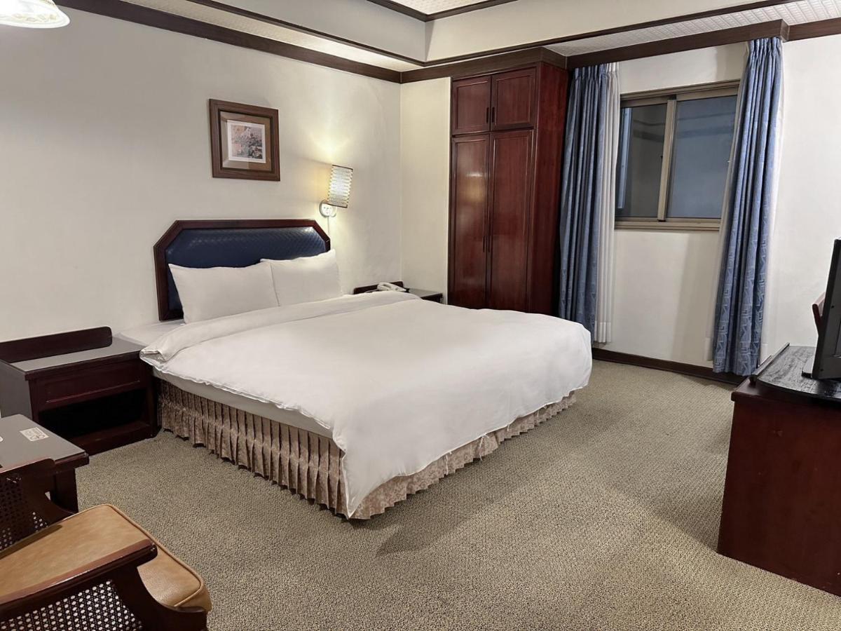 Guide Hotel Changhua Jhongjheng Esterno foto